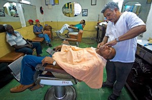 Un barbier à Cuba