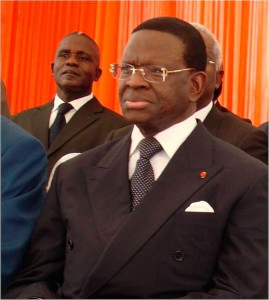 Dona Fologo est actuellement président du Conseil économique et social de Côte d'Ivoire (CES), désigné à ce poste par le Président de la république, S.E.M Laurent Gbagbo.