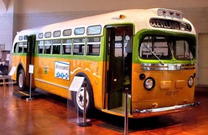 Le bus dans lequel Rosa Parks est montée le 1er décembre 1955 est maintenant exposé au Musée Henry Ford (Dearborn, Michigan)