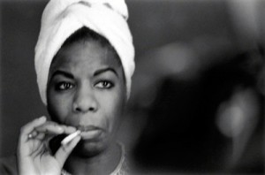 1956 fut l'année où la Cour suprême  jugea la ségrégation raciale dans les bus contraire à la Constitution. Nina Simone fit une troisième saison au Midtown Bar & Grill dont le propriétaire l'attendait avec impatience : sa présence lui permettait d'afficher complet tous les soirs.
