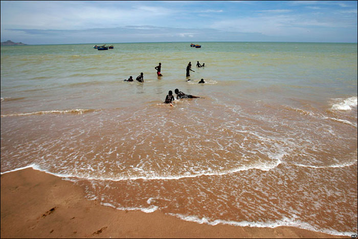 Situé entre le tropique du Capricorne et l’équateur, l'Angola est le pays le plus étendu au Sud du Sahara.
