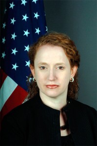 Suzanne Nossel est devenu secrétaire d'État adjoint des Etats-Unis  pour les affaires des organisations internationales en 2009. Auparavant, elle a été vice-président de la Stratégie et des Opérations pour le Wall Street Journal, de 2005 à 2007. Après avoir quitté l'ONU, elle a travaillé dans le développement des affaires pour le média Allemand Bertelsmann (2001-2005) le premier groupe de médias européen.