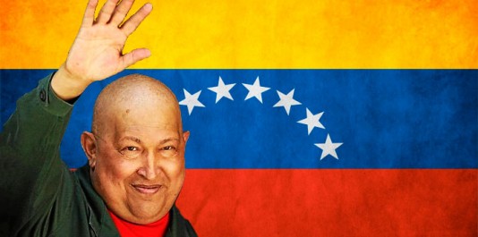 Durant ses 14 années au pouvoir le Vénézuélien Hugo Chavez démontrait un style agressif et autoritaire, mais était aussi un communicateur et stratège magistral qui puisé dans le nationalisme vénézuélien pour gagner un large soutien, en particulier parmi les pauvres.