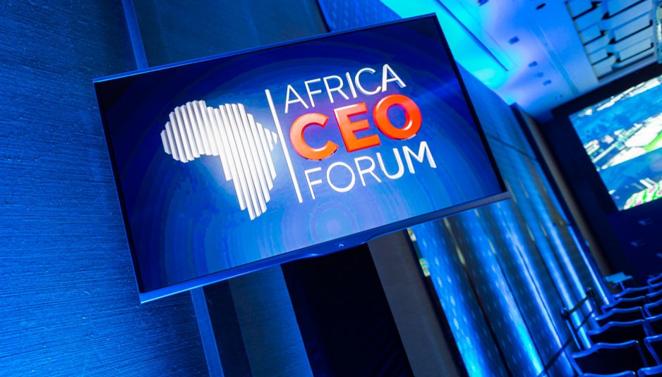 Le concept du AFRICA CEO FORUM est né du constat de l’isolement des entreprises africaines au sein même de leurs marchés de prédilection, ce qui les amène bien souvent à développer plus facilement des relations commerciales hors du continent qu’avec leurs voisins continentaux.
