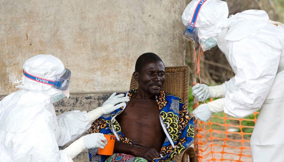 Les cas d'Ebola sont généralement éloignés, rares et imprévisibles, certains scientifiques voient l'épidémie actuelle du virus Ebola en Guinée comme une occasion de tester des vaccins potentiels ou des médicaments.