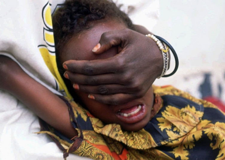 Selon l'Organisation Mondiale de la Santé (OMS), les MGF sont la plus commune dans l'ouest, l'est et le nord-est de l'Afrique, dans certains pays d'Asie et au Moyen-Orient, ainsi que dans certaines communautés d'immigrants en Amérique du Nord et en Europe.