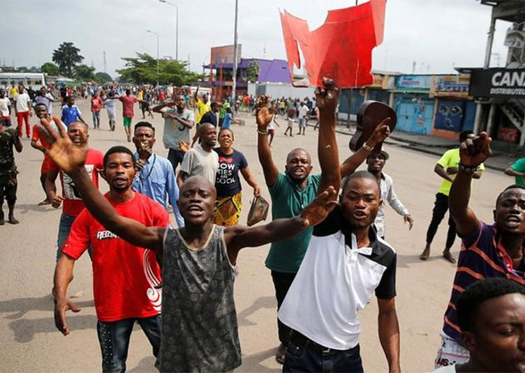 Manifestation à Kinshasa contre le Président Joseph Kabila dans les rues de la capitale de la République démocratique du Congo , le 20 décembre 2016.