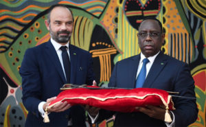 La France retourne une arme historique au Sénégal